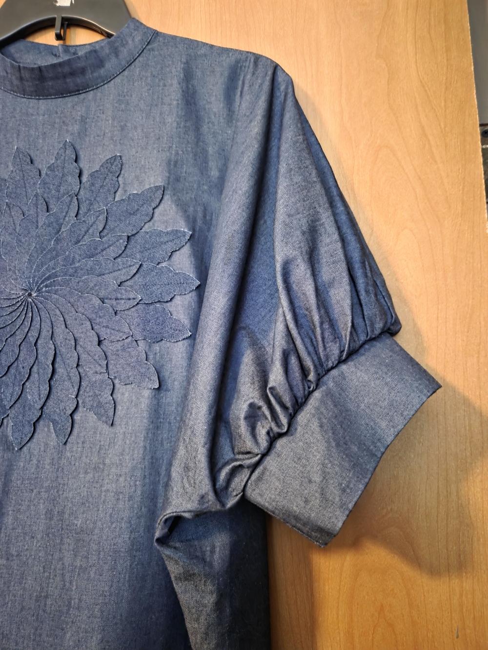 CQ by CQ Denim-Effect Embroidered Puff-Sleeve Blouse - Navy Size S Summer - Picture 4 of 7